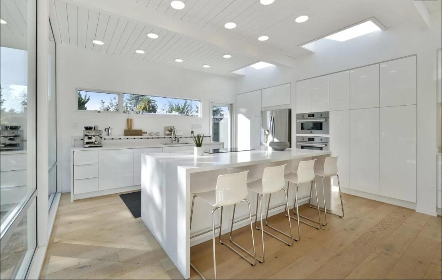 Eichler home remodeling service image