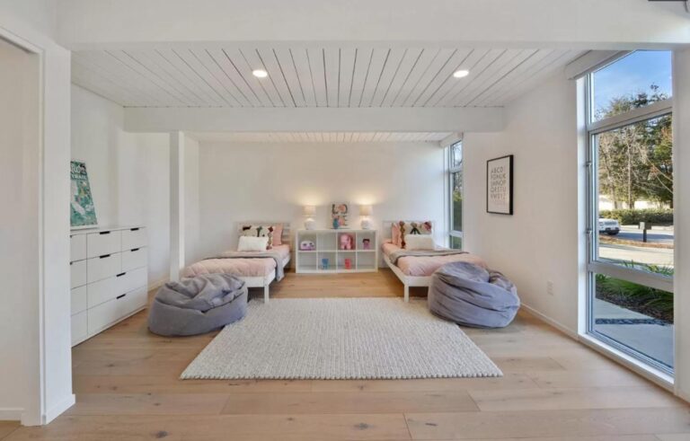 Eichler flooring service project image