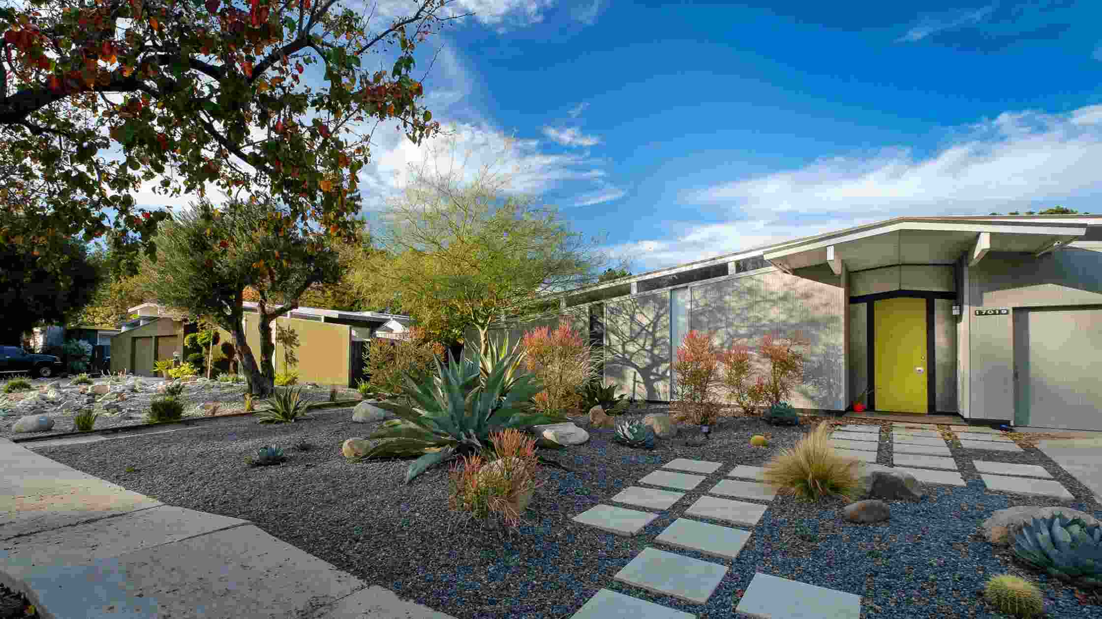 Eichler home remodeling modern design - GMJ Construction