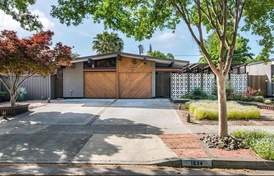 Classic Eichler Home - GMJ Construction